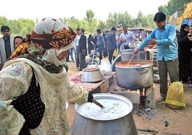 تصویر خبر: نوزدهمین جشنواره ملی آش و غذاهای سنتی در نیر آغاز به کار کرد