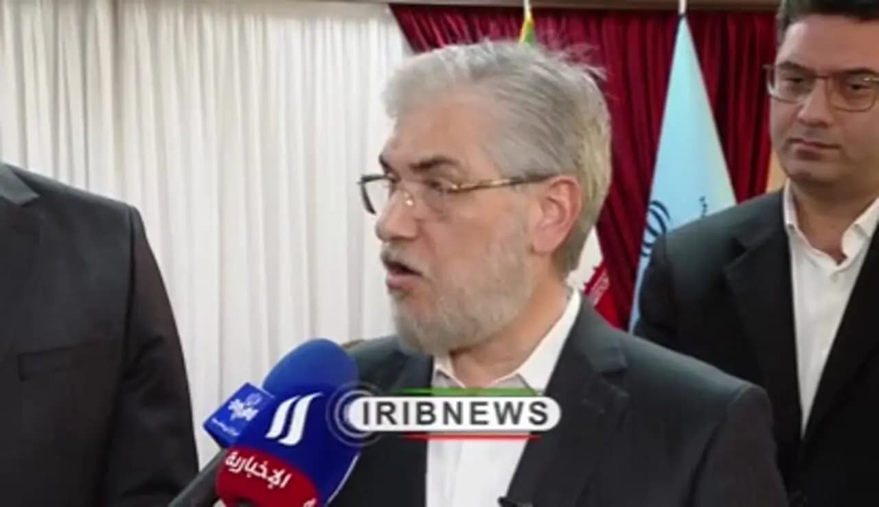 تصویر خبر: وزیر علوم: روابط علمی ایران و عراق توسعه می‌یابد