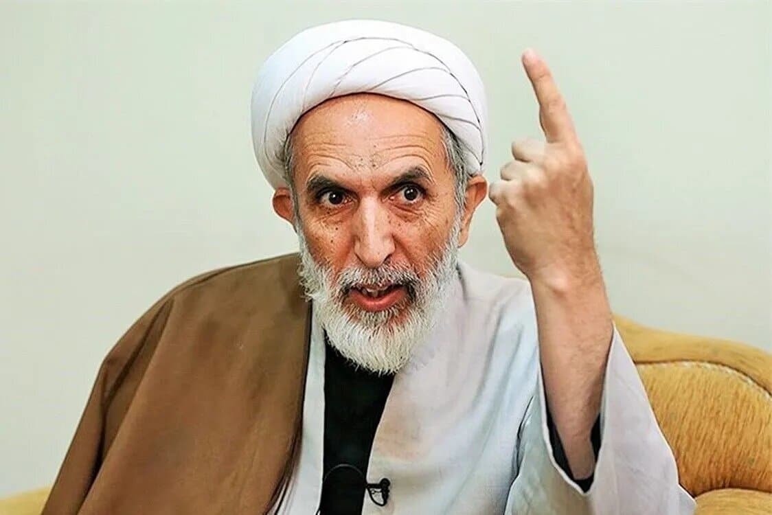 تصویر خبر: مهدی طائب: آمریکا همان فرعون است