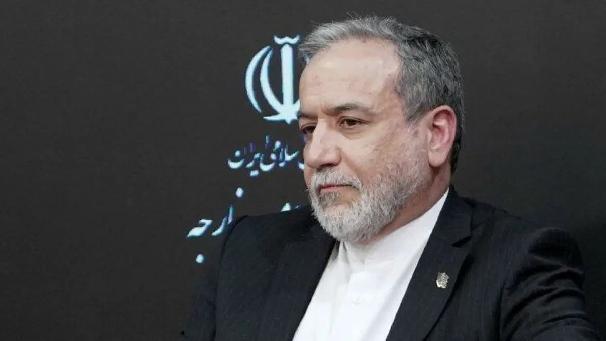 تصویر خبر: عراقچی: امنیت پایدار باید با مشارکت کشور‌های منطقه و بدون مداخله بازیگران فرامنطقه‌ای تامین شود