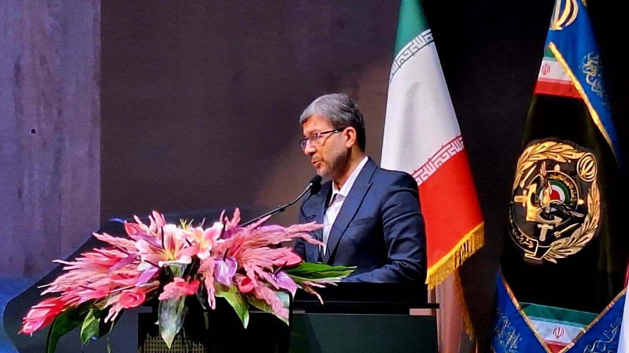 تصویر خبر: استاندار اصفهان: ارتش در اوج دشواری‌ها، آرزوی نوسازی بیمارستان الزهرا(س) را محقق کرد