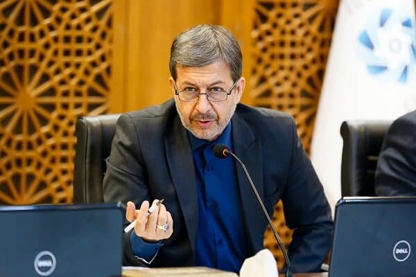 تصویر خبر: استاندار اصفهان: امضاهای طلایی نباید سد راه سرمایه‌گذاری گردشگری شود