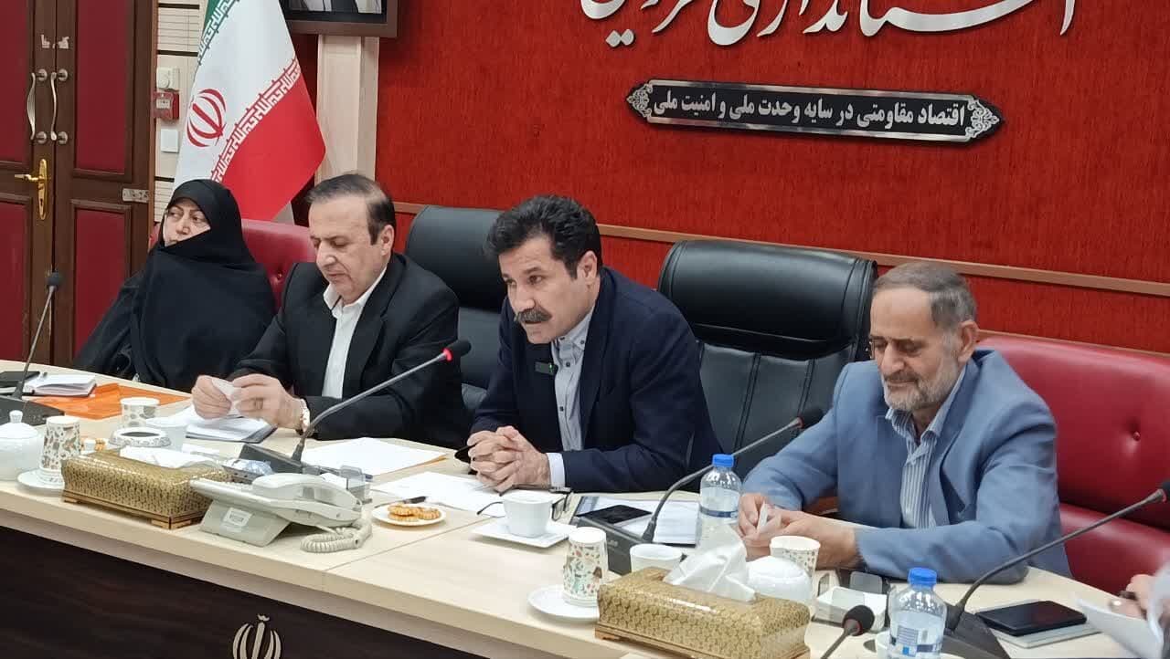 تصویر خبر: معاون رییس جمهور: پول محرومیت زدایی را در مناطق برخوردار هزینه نمی‌کنیم
