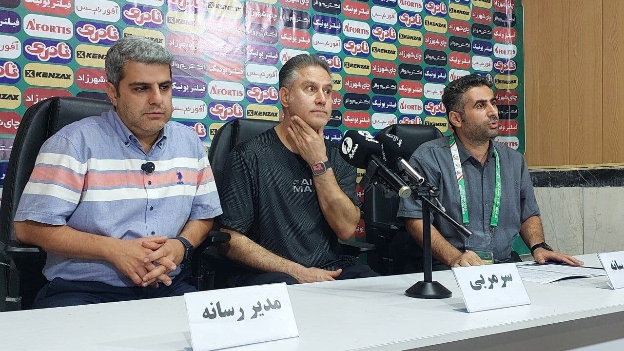 تصویر خبر: حمید مطهری: تغییرات تاکتیکی عامل پیروزی بر ملوان بود