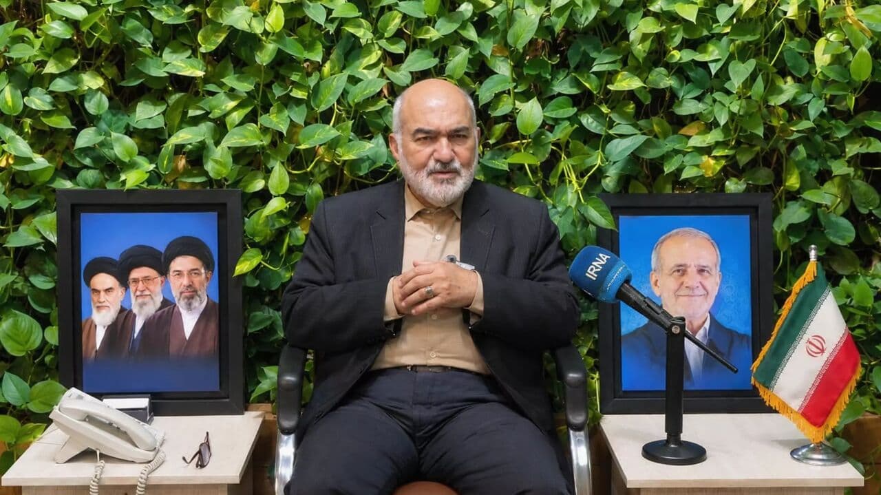 تصویر خبر: استاندار: انسجام ملی و مقاومت مردم، خوزستان را به دژی مستحکم در برابر دشمن تبدیل کرد
