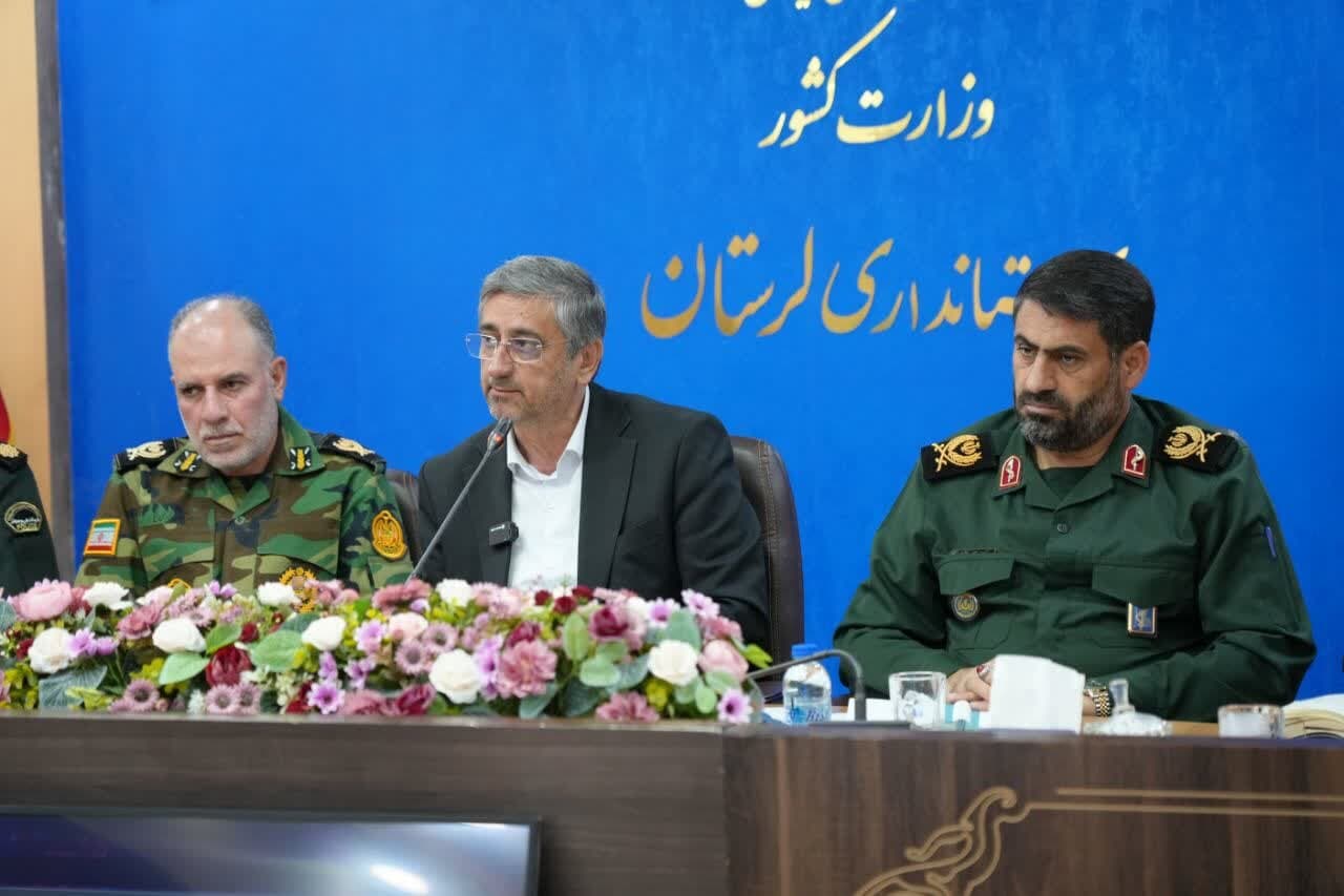 تصویر خبر: استاندار لرستان: رزمایش جان‌فدای ۲ نمایش اقتدار مردمی و دفاع ملی است