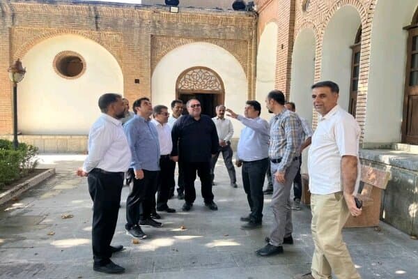 تصویر خبر: واحدی: میراث کردستان باید به موتور توسعه گردشگری تبدیل شود