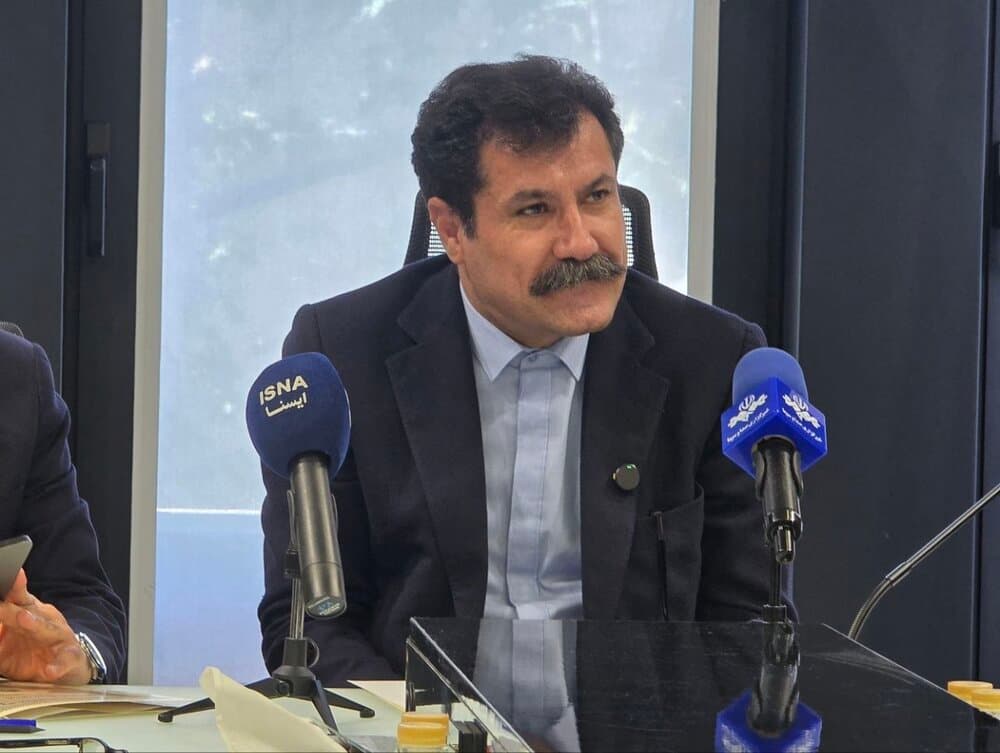 تصویر خبر: معاون رئیس‌جمهور: توزیع برابر پول به معنای محرومیت‌زدایی نیست/ مدیران از داشته‌ها بگویند