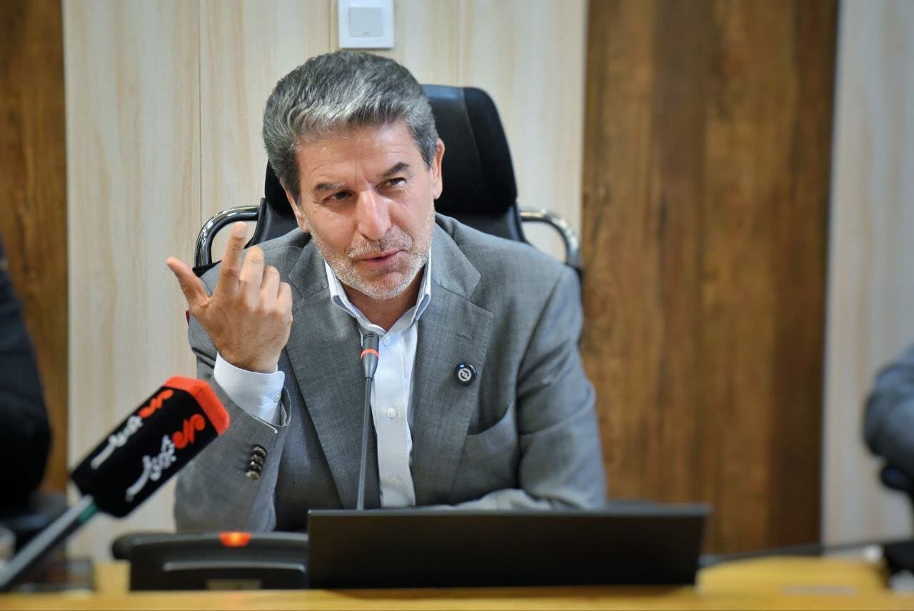 تصویر خبر: شهریاری: ۵۰ درصد جوانان رازوجرگلان مهاجرت کرده‌اند