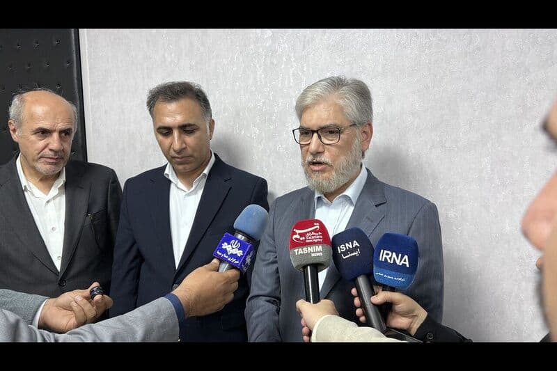 تصویر خبر: وزیر علوم: تقویت علم، راهبرد کلیدی ایران در جنگ ترکیبی است