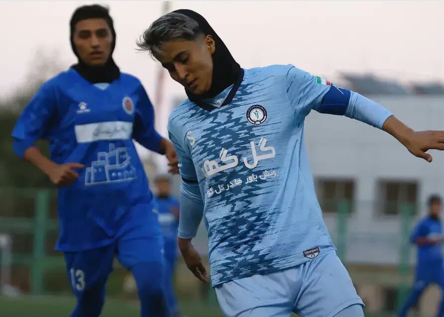 تصویر خبر: دربی کرمان به نفع پرسپولیس و استقلال