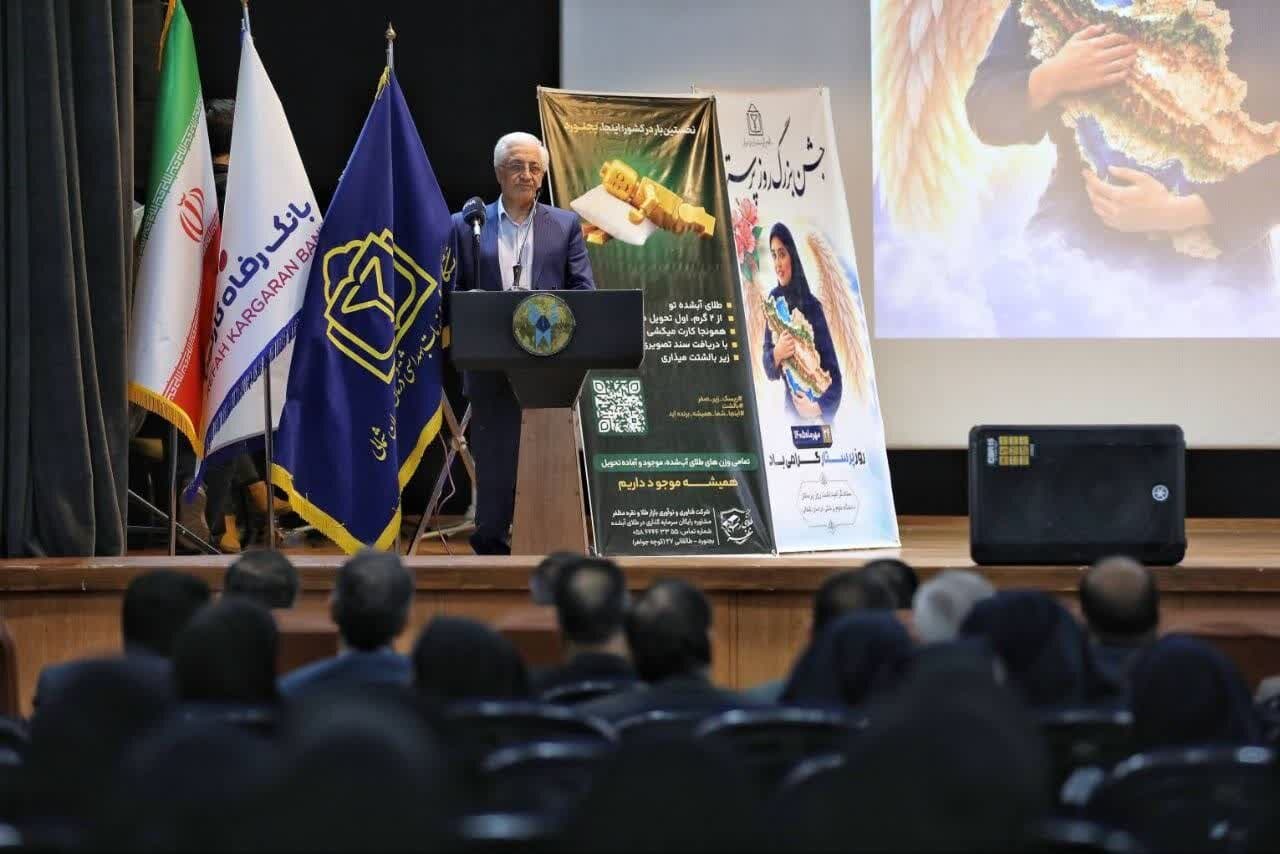 تصویر خبر: استاندار خراسان شمالی: تلاش می‌کنیم پرستاران به حقوق واقعی خود برسند