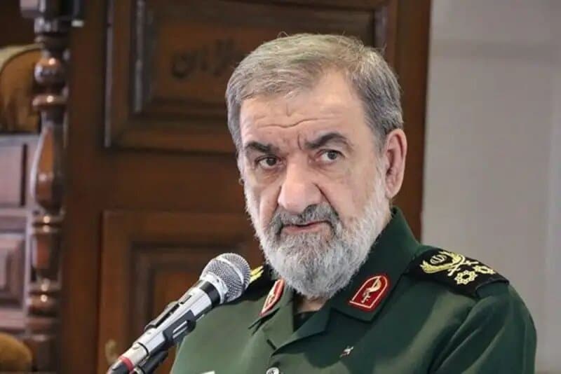 تصویر خبر: سردار رضایی: دفاع مقدس ۸ ساله موضوعی استثنایی در ۲۰۰ ساله گذشته است