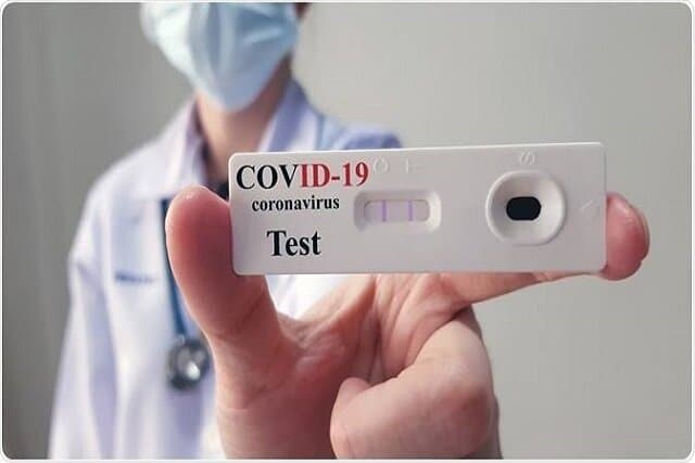 تصویر خبر: شیب افزایشی کرونا بدون جهش قابل‌توجه ژنی/چند توصیه‌ در شرایط فعلی تامین واکسن آنفلوآنزا