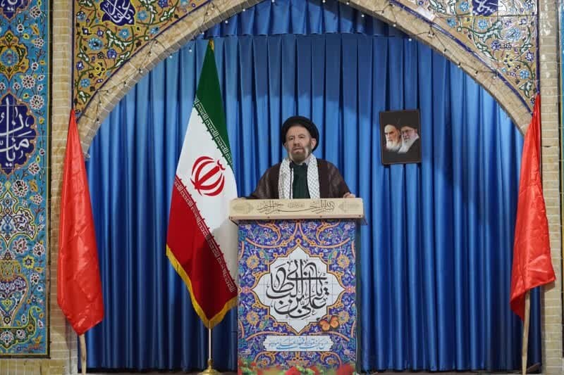 تصویر خبر: تاکید بر تداوم اجتماعات خون‌خواهی و لزوم رفع ضعف‌ها و کمبودهای داخلی