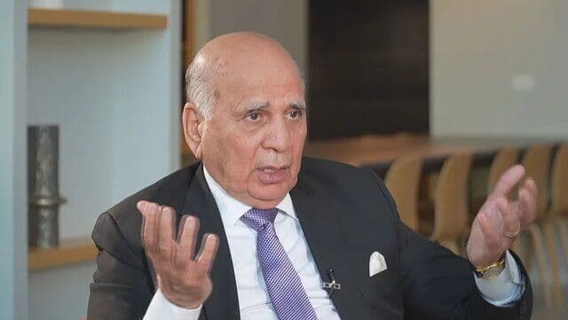 تصویر خبر: فواد حسین: عراق آماده میانجیگری میان آمریکا و ایران است
