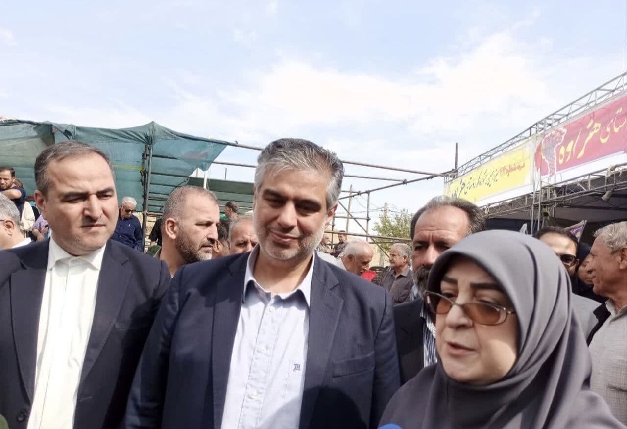 تصویر خبر: مهاجرانی: معرفی ظرفیت‌های مناطق مختلف به رونق تولید و گردشگری کمک می‌کند