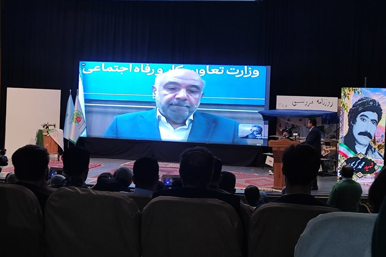 تصویر خبر: میدری: مسئولان باید تمام توان خود را صرف خدمت به مردم کنند