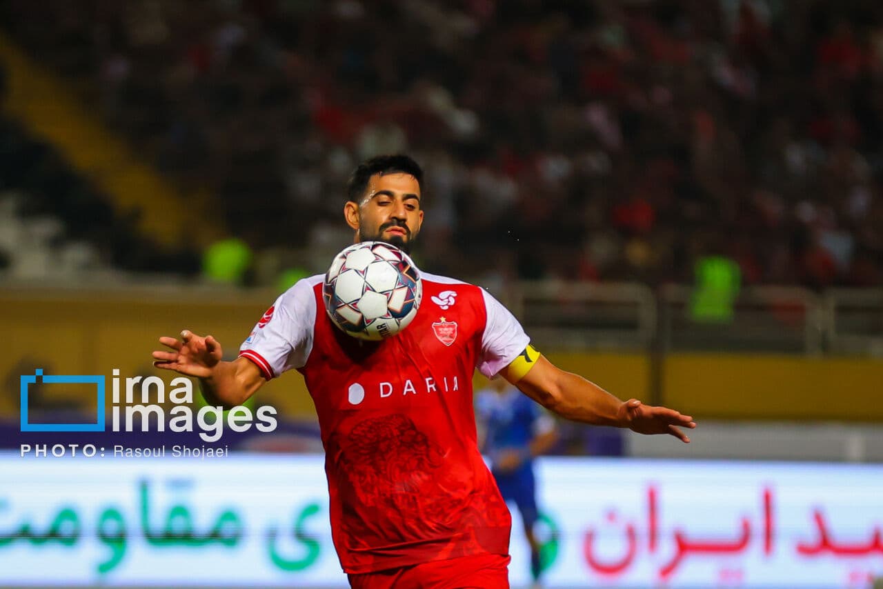 تصویر خبر: کنعانی‌زادگان: احترام و همبستگی در پرسپولیس اهمیت بالایی دارد