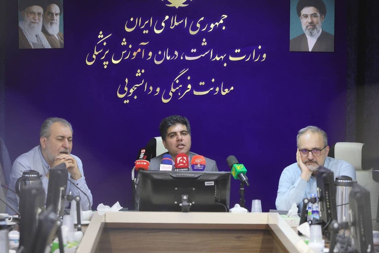 تصویر خبر: وضعیت خودکشی در کشور رو به کاهش است فعالیت ۱۴۸ مرکز سراج در سراسر کشور
