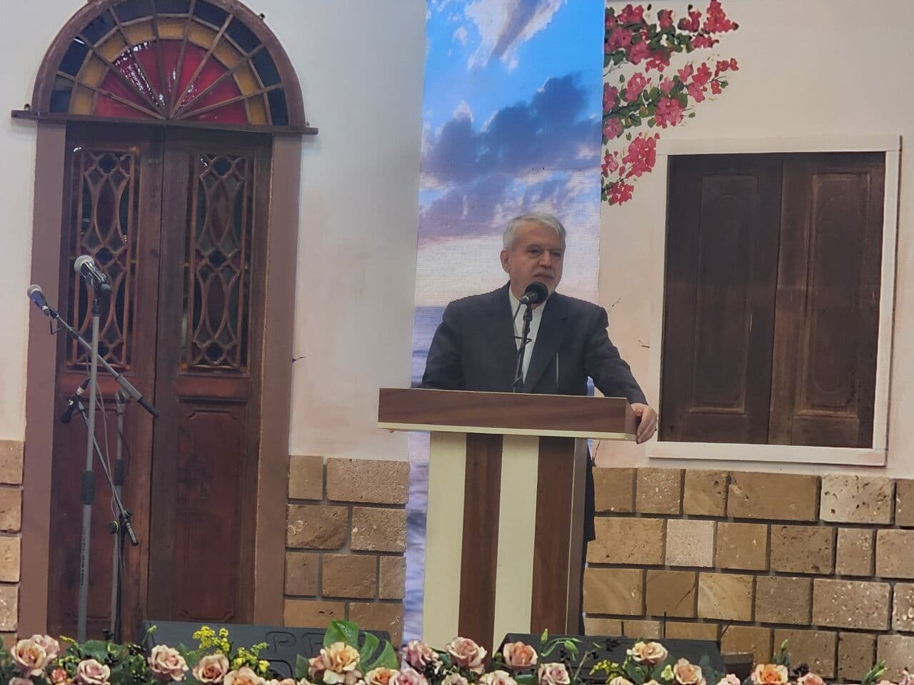 تصویر خبر: صالحی امیری: ۲۴۶ پروژه در هفته گردشگری رونمایی شد
