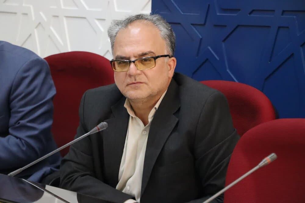 تصویر خبر: فرماندار سمنان: موجودی کالاهای مورد نیاز مردم باید به‌صورت مستمر رصد شود