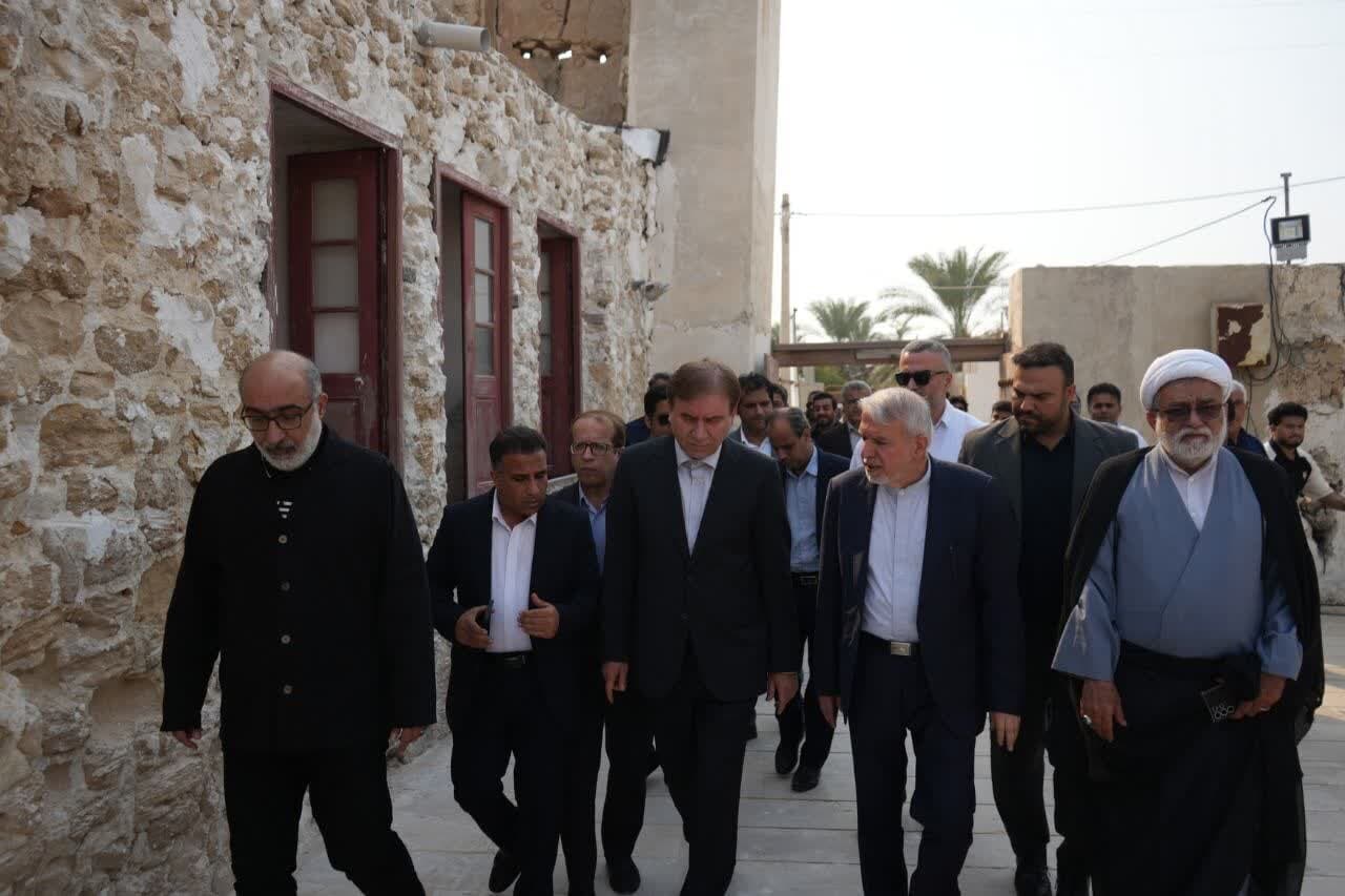 تصویر خبر: وزیر میراث فرهنگی: مرمت آثار تاریخی بردستان بر پایه نظر کارشناسان انجام شود
