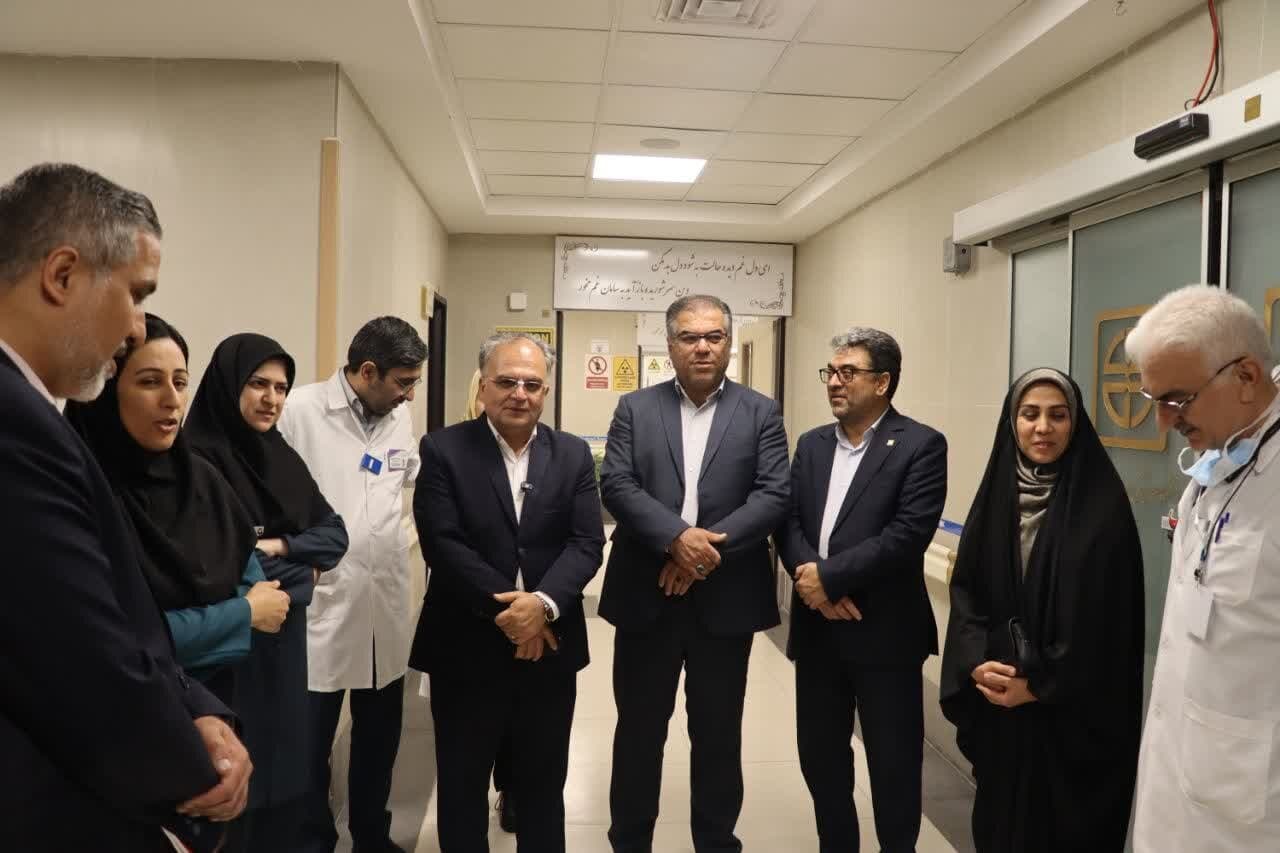 تصویر خبر: فرماندار سمنان: بهبود وضعیت معیشتی پرستاران، از ضرورت‌های حمایت از کادر درمان است