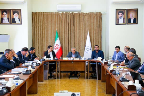 تصویر خبر: تاکید استاندار آذربایجان شرقی بر تسریع بازسازی مناطق جنگی و زدودن آثار آن