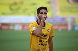 تصویر خبر: واکنش سرمربی فجر به خداحافظی هم‌بازی قدیمی