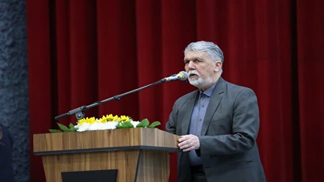 تصویر خبر: صالحی: ۲۰۰ هزار مترمربع به زیرساخت های فرهنگی کشور افزوده شد