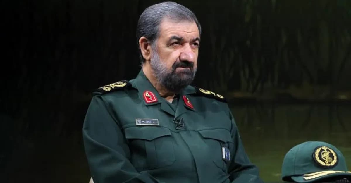 تصویر خبر: محسن رضایی: برآوردها و محاسبات رئیس‌جمهور آمریکا درباره ایران اشتباه بود و جنگ با تحریک بنیامین نتانیاهو آغاز شد