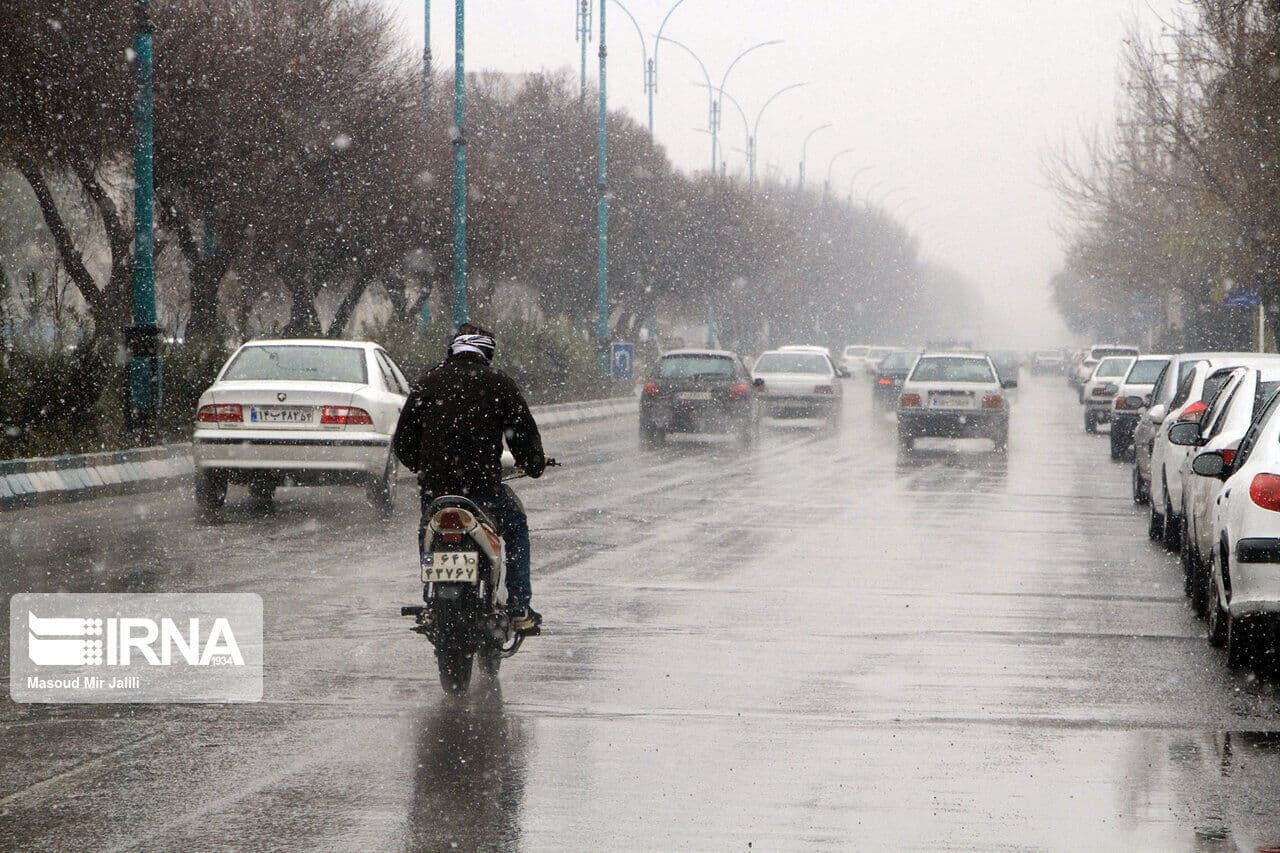 تصویر خبر: پیش‌بینی بارش باران و وزش باد شدید در برخی مناطق کشور