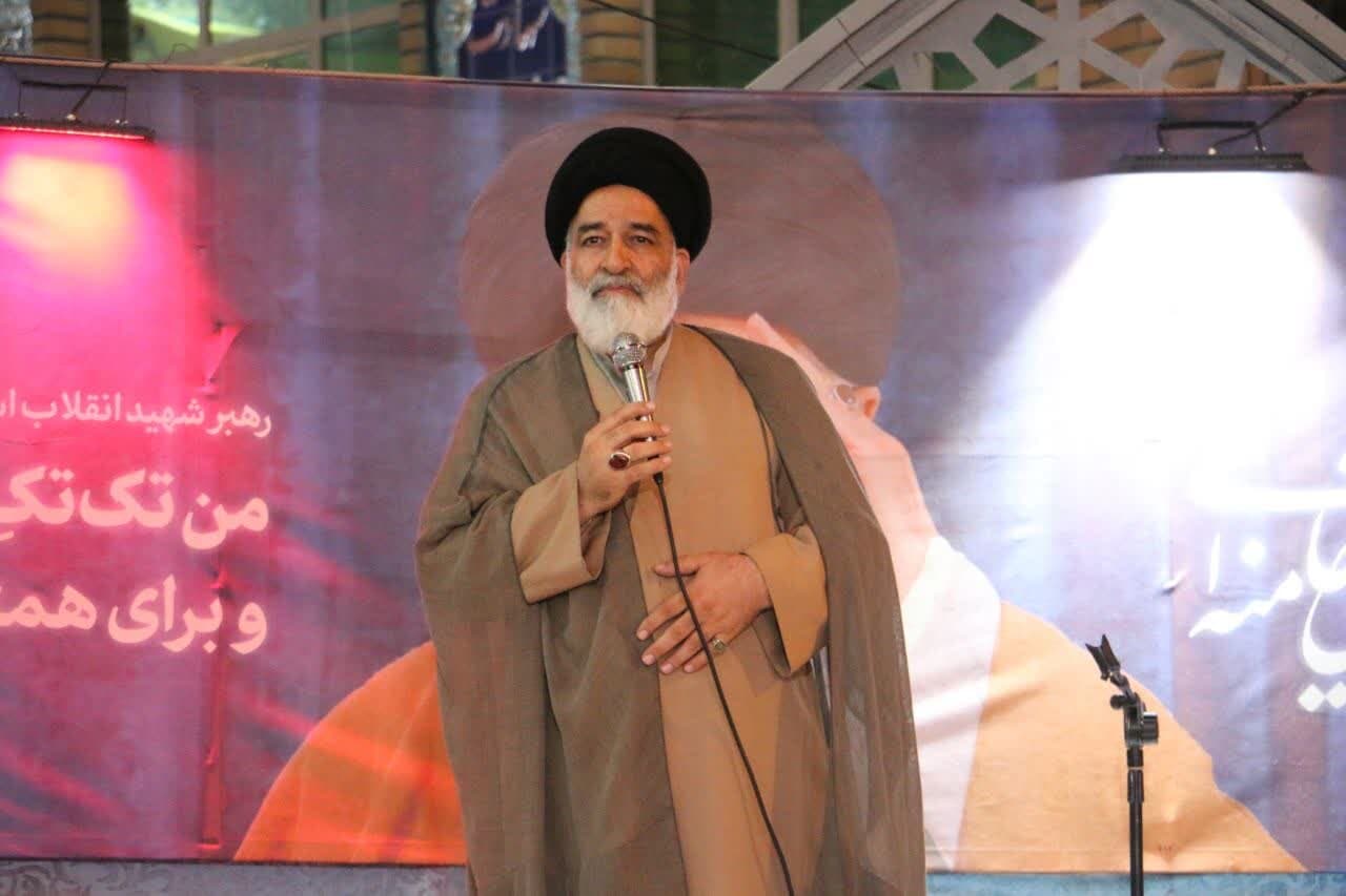 تصویر خبر: محمودی: ملت ایران بیش از ۱۹۰ شب پای انقلاب ایستاده‌اند