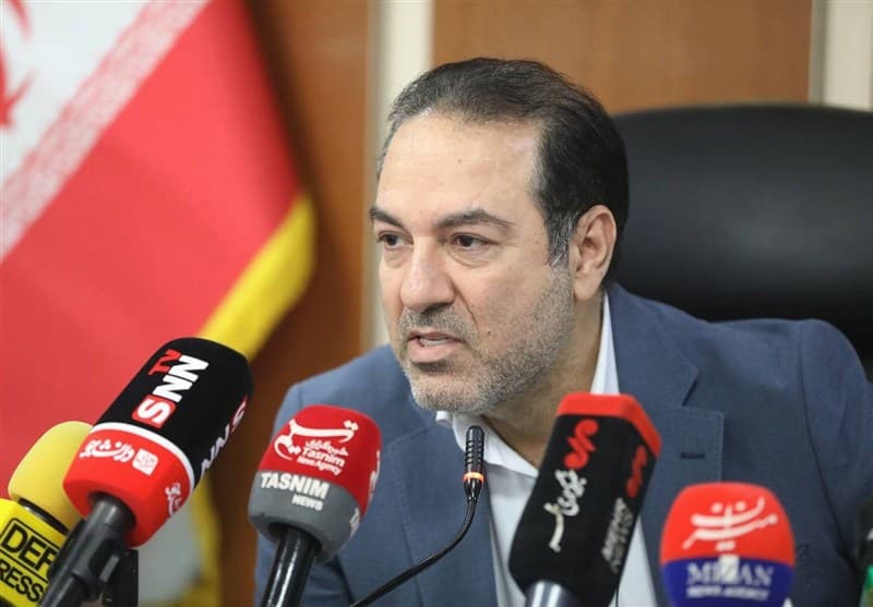 تصویر خبر: معاون وزیر بهداشت: 6 ماه ذخیره واکسن داریم کنترل سرخک در ایران