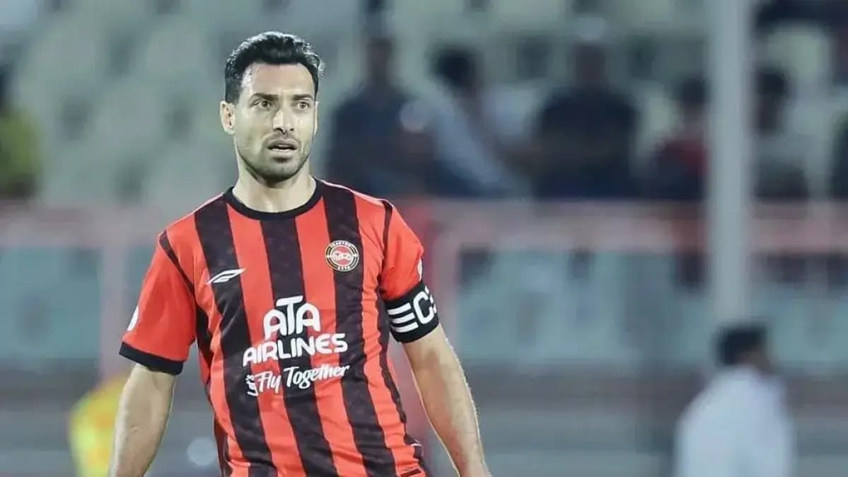 تصویر خبر: خلیل‌زاده: فیفا و AFC ترسو هستند