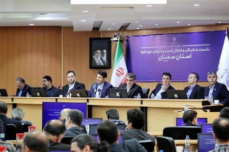 تصویر خبر: وزیر ارتباطات: ظرفیت دانشگاه‌ها برای حل مسائل ارتباطی کشور فعال شود