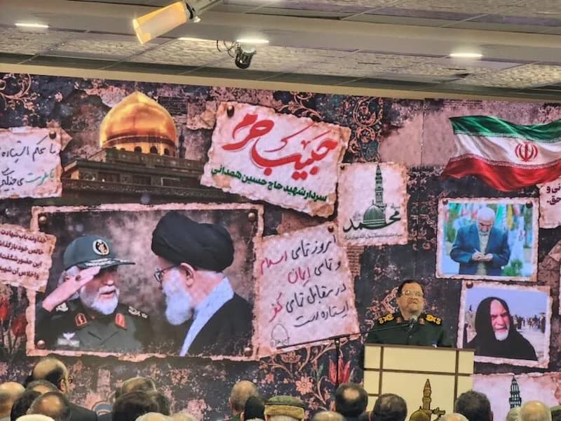 تصویر خبر: سرلشکر ایزدی: دشمن در وضعیت متزلزلی قرار دارد