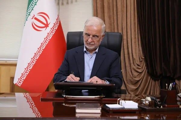 تصویر خبر: مومنی: سرمایه‌گذاری در آموزش، استوارترین گام برای توسعه پایدار است
