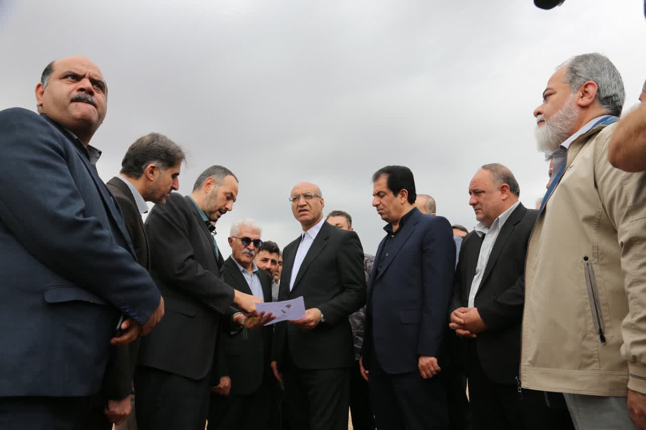 تصویر خبر: استاندار: میدان سوارکاری کرمانشاه با مشارکت بخش خصوصی تکمیل می‌شود