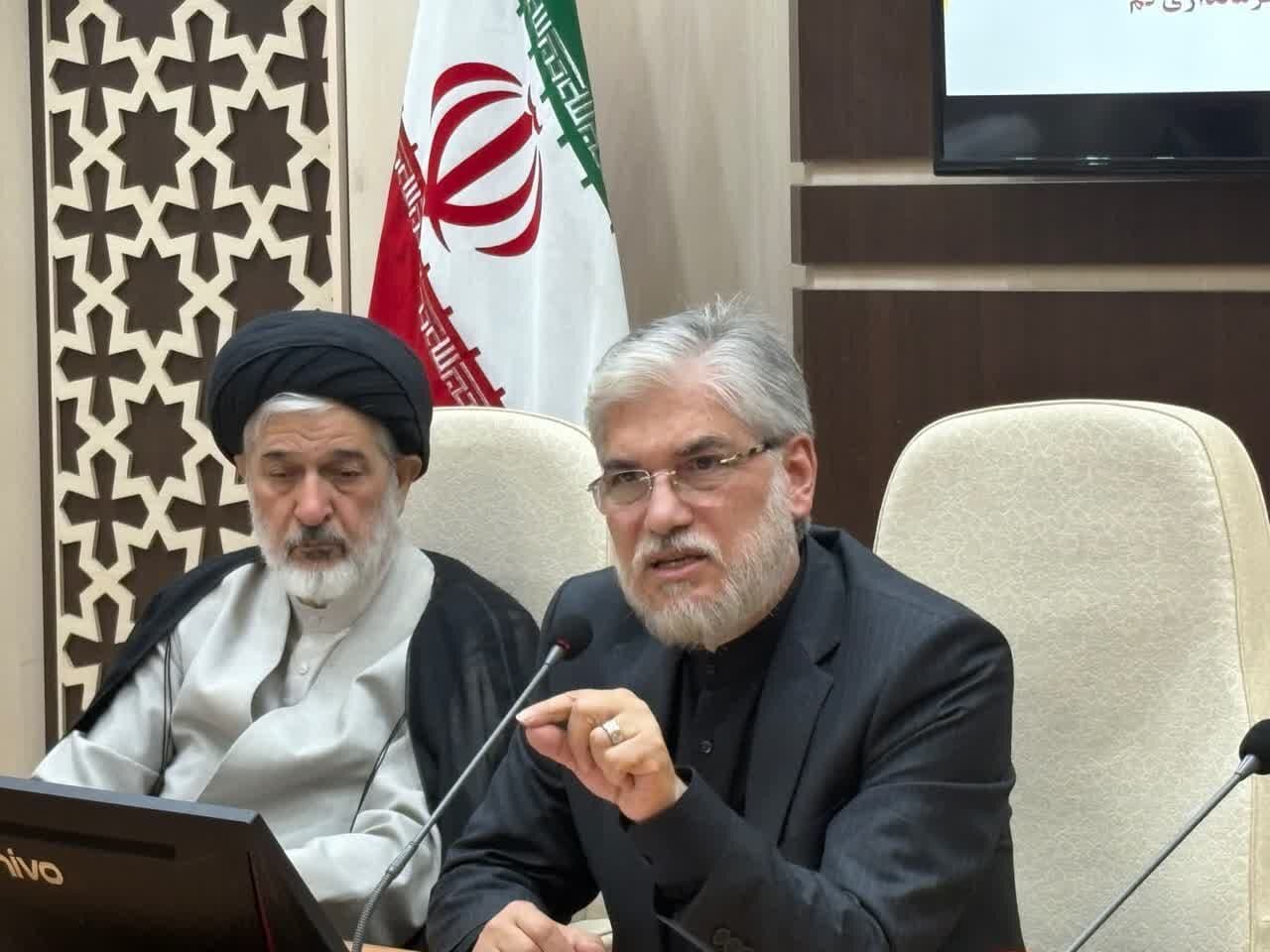 تصویر خبر: مراکز دانشگاهی کشور سالانه ۲هزار محصول علمی بومی تولید می‌کنند