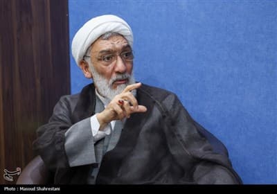 تصویر خبر: پورمحمدی: حضور مداوم مردم در صحنه، فصلی درخشان در تاریخ ایران است