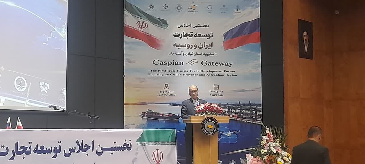 تصویر خبر: استاندار گیلان: ظرفیت تخلیه و بارگیری ۲۲ کشتی همزمان در بنادر شمالی وجود دارد