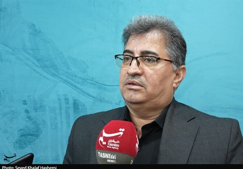 تصویر خبر: راه‌اندازی قرارگاه دائمی توسعه فضاهای آموزشی و پیش‌بینی تحصیل ۲۵۶ هزار دانش‌آموز در بوشهر