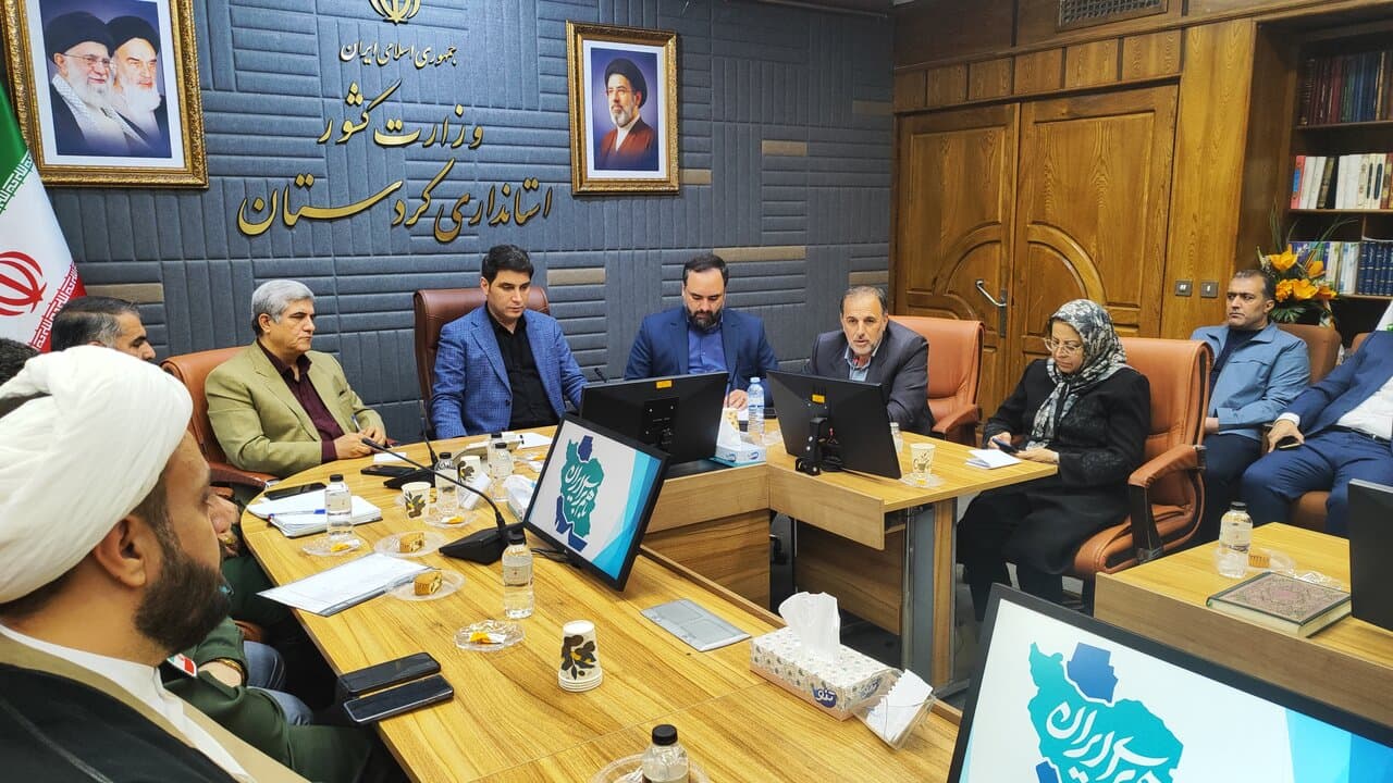 تصویر خبر: استاندار: همه دستگاه‌های کردستان برای برگزاری کنگره شهدا پای کار باشند