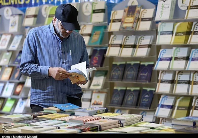 تصویر خبر: «پشت درهای بهشت»؛ رمانی که از کربلا الهام گرفت و به بغداد رسید