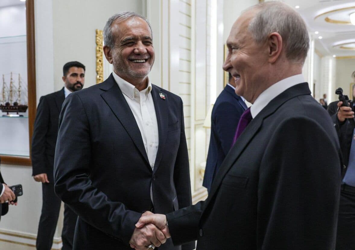 تصویر خبر: کرملین: پزشکیان در دیدار با پوتین، پیامی برای ترامپ نداشت