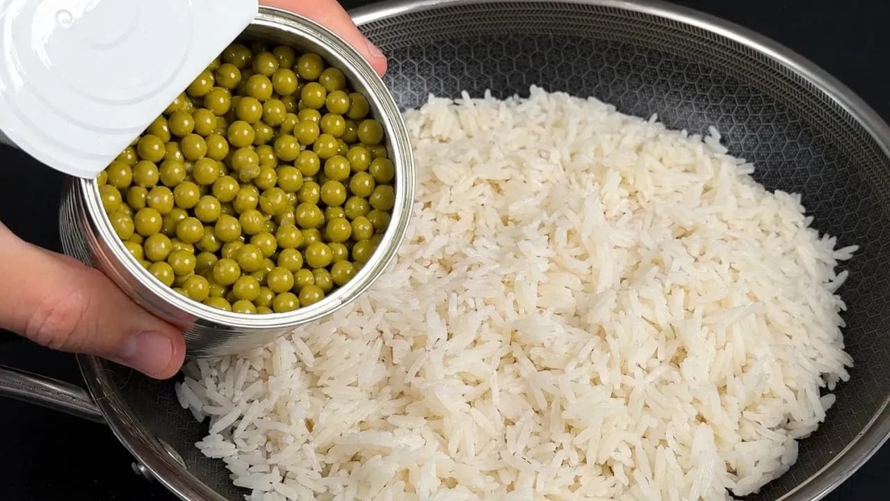 تصویر خبر: طرز تهیه پلو با نخودفرنگی