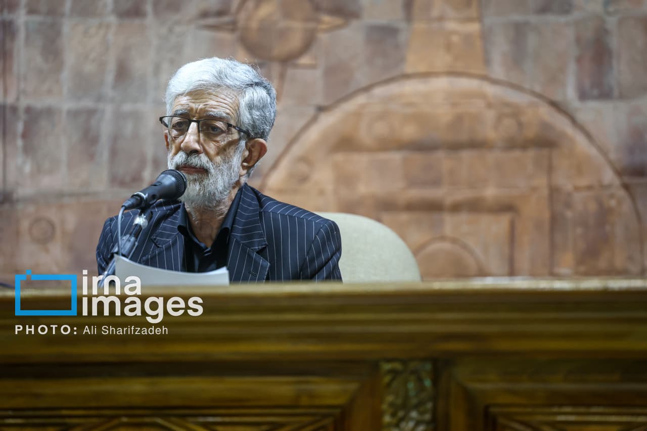 تصویر خبر: حدادعادل: مدرسه مهمترین بستر شکل‌گیری هویت و شخصیت دانش‌آموزان است