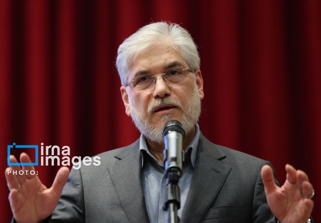 تصویر خبر: وزیر علوم: حکمرانی مشارکتی و ارتقای منزلت اعضای هیئت‌علمی در اولویت است